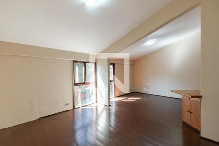 Casa à venda com 1110m², 4 quartos e 6 vagasSuíte 1