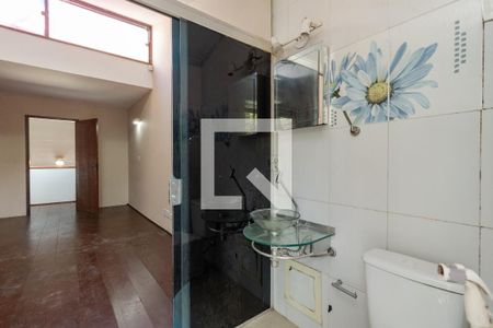 Casa à venda com 1110m², 4 quartos e 6 vagasBanheiro da Suíte 2