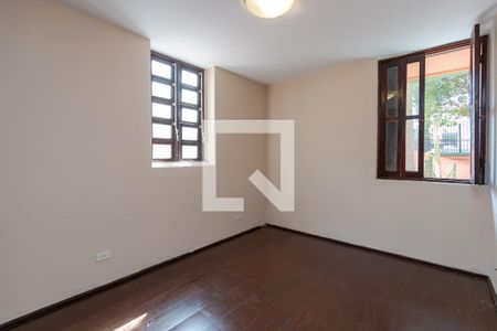 Casa à venda com 1110m², 4 quartos e 6 vagasQuarto de Serviço 2