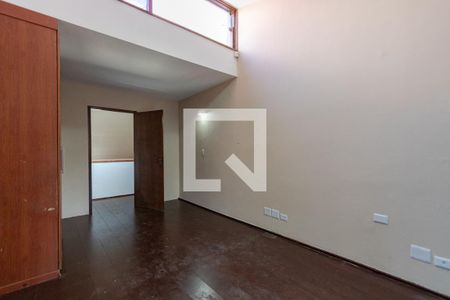 Casa à venda com 1110m², 4 quartos e 6 vagasSuíte 2