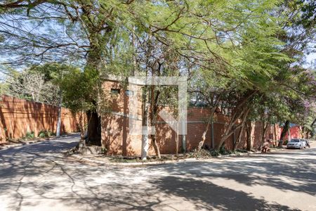 Casa à venda com 1110m², 4 quartos e 6 vagasFachada