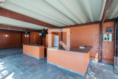 Casa à venda com 1110m², 4 quartos e 6 vagasSalão/ Churrasqueira