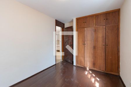 Casa à venda com 1110m², 4 quartos e 6 vagasQuarto de Serviço 2