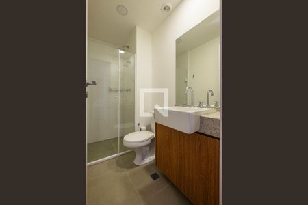 Apartamento para alugar com 70m², 2 quartos e 1 vaga Apartamento para alugar com 70m², 2 quartos e 1 vagaSuíte 1 - Banheiro