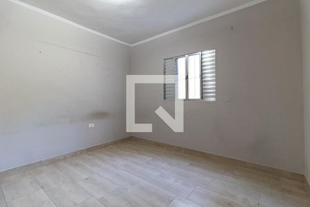 Quarto 1 de casa para alugar com 2 quartos, 100m² em Jardim Patente, São Paulo