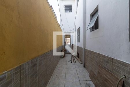 Casa para alugar com 100m², 2 quartos e 1 vaga Casa para alugar com 100m², 2 quartos e 1 vagaQuintal
