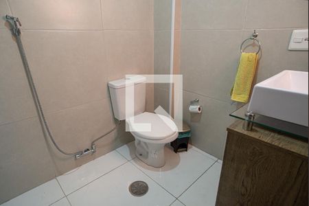 Apartamento à venda com 69m², 2 quartos e sem vagaBanheiro