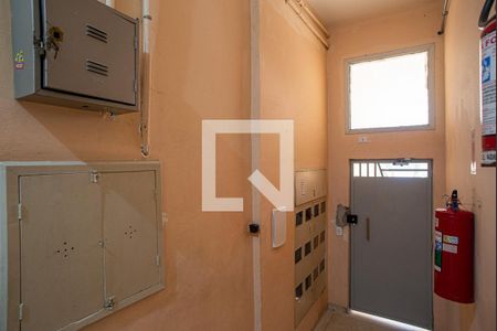 Apartamento à venda com 69m², 2 quartos e sem vagaÁrea comum - Hall social