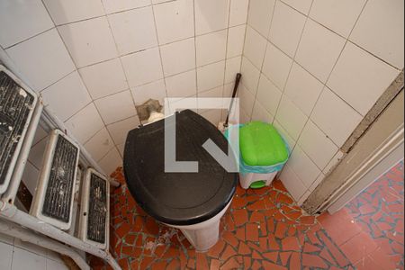 Apartamento à venda com 69m², 2 quartos e sem vagaBanheiro de Serviço