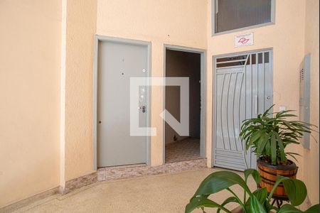 Apartamento à venda com 69m², 2 quartos e sem vagaÁrea comum - Hall de entrada