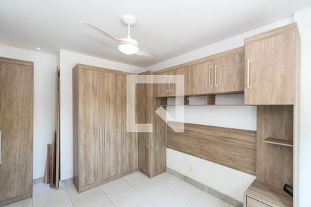 Apartamento à venda com 61m², 2 quartos e 1 vaga Apartamento à venda com 61m², 2 quartos e 1 vagaQuarto 1 Suíte - Armários