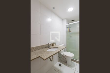 Apartamento à venda com 61m², 2 quartos e 1 vaga Apartamento à venda com 61m², 2 quartos e 1 vagaBanheiro da Suíte