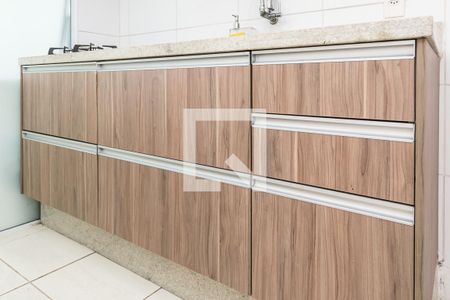 Apartamento à venda com 61m², 2 quartos e 1 vaga Apartamento à venda com 61m², 2 quartos e 1 vagaCozinha - Armários