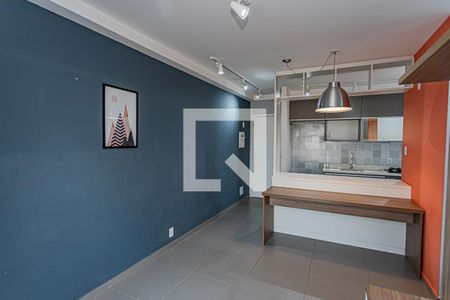 Sala de apartamento para alugar com 2 quartos, 56m² em Vila Palmeiras, São Paulo