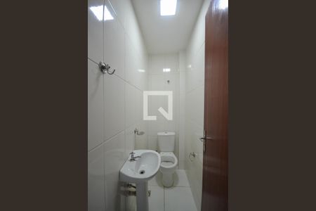Casa para alugar com 130m², 3 quartos e 1 vaga Casa para alugar com 130m², 3 quartos e 1 vagaBanheiro Social 3