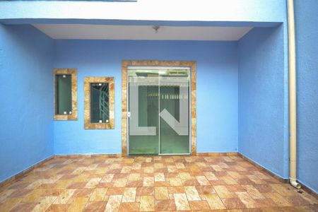 Casa para alugar com 130m², 3 quartos e 1 vaga Casa para alugar com 130m², 3 quartos e 1 vagaGaragem