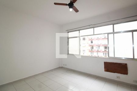 Sala/Quarto de apartamento para alugar com 1 quarto, 38m² em Copacabana, Rio de Janeiro