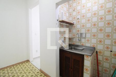Cozinha de apartamento para alugar com 1 quarto, 38m² em Copacabana, Rio de Janeiro