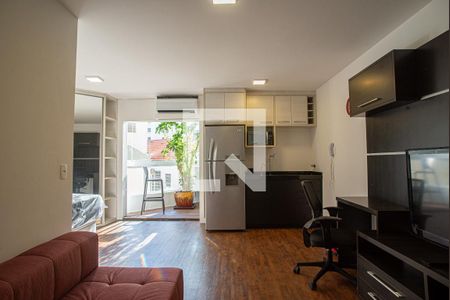 Sala de kitnet/studio para alugar com 1 quarto, 33m² em Consolação, São Paulo