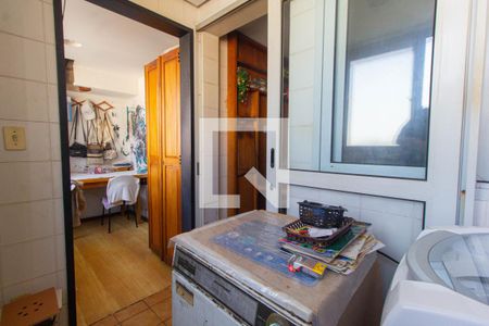 Apartamento à venda com 140m², 3 quartos e 1 vagaÁrea de Serviço