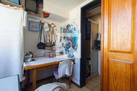 Apartamento à venda com 140m², 3 quartos e 1 vagaEscritório