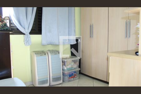 Casa à venda com 145m², 4 quartos e 2 vagasQuarto 3