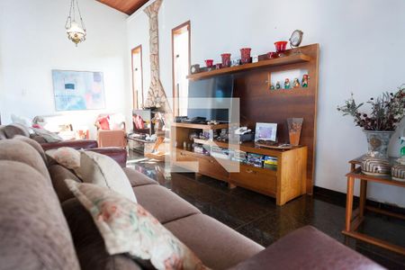 Casa de condomínio à venda com 890m², 7 quartos e 4 vagassala visitas