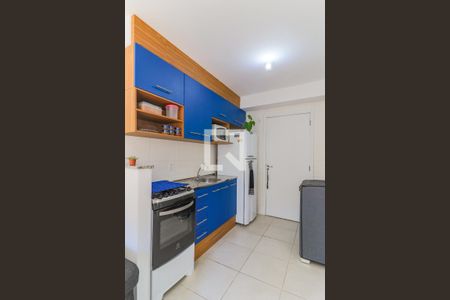 Cozinha de apartamento para alugar com 1 quarto, 27m² em Jardim Mirante, São Paulo