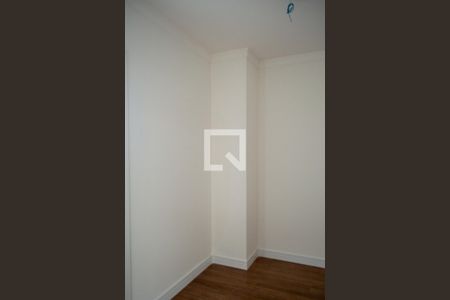 Casa de condomínio à venda com 157m², 3 quartos e 2 vagas Casa de condomínio à venda com 157m², 3 quartos e 2 vagasCloset