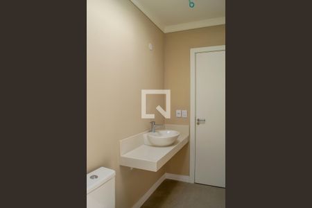 Casa de condomínio à venda com 157m², 3 quartos e 2 vagas Casa de condomínio à venda com 157m², 3 quartos e 2 vagasBanheiro social