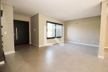 Sala de casa de condomínio à venda com 3 quartos, 136m² em Hípica, Porto Alegre