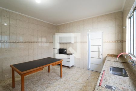 Casa à venda com 500m², 4 quartos e 16 vagasCozinha