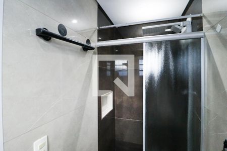 Casa à venda com 500m², 4 quartos e 16 vagasBanheiro da Suíte 1