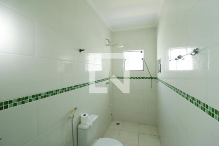 Casa à venda com 500m², 4 quartos e 16 vagasBanheiro da Suíte dos Fundos