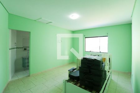 Casa à venda com 500m², 4 quartos e 16 vagasSuíte dos Fundos