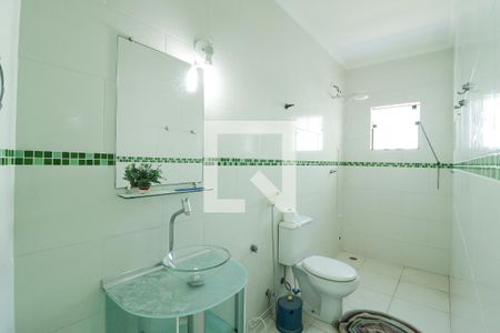 Casa à venda com 500m², 4 quartos e 16 vagasBanheiro da Suíte dos Fundos