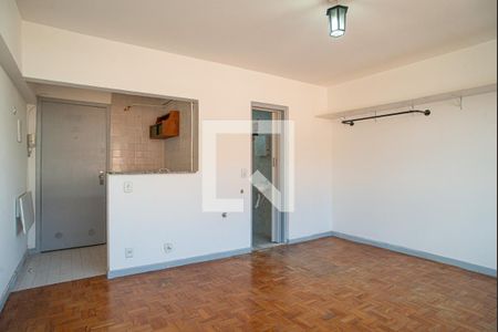 Sala/Quarto de kitnet/studio à venda com 1 quarto, 28m² em Bela Vista, São Paulo