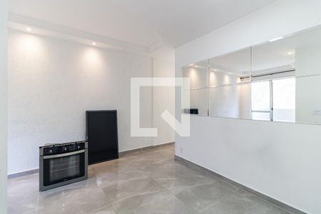 Sala de apartamento para alugar com 3 quartos, 62m² em Jardim Santa Emilia, São Paulo