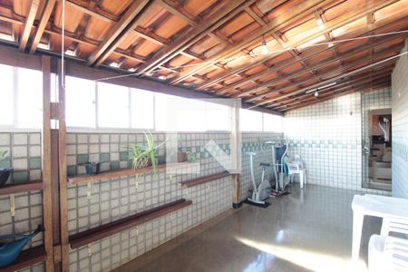 Apartamento à venda com 140m², 4 quartos e 1 vagaÁrea de Serviço