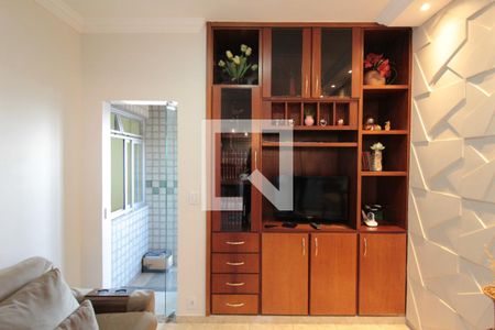 Apartamento à venda com 140m², 4 quartos e 1 vagaSala de TV