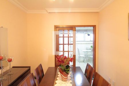 Apartamento à venda com 140m², 4 quartos e 1 vagaSala de Jantar