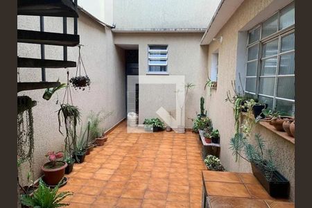 Casa à venda com 179m², 3 quartos e 3 vagas