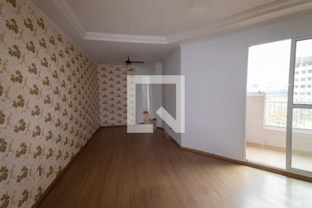Sala de apartamento para alugar com 3 quartos, 67m² em Parque São Lourenço, São Paulo