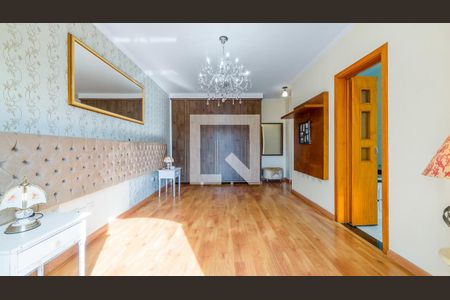 Casa à venda com 3 quartos, 270m² em Olímpico, São Caetano do Sul