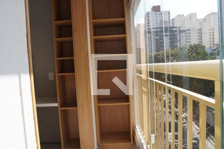 Varanda de kitnet/studio para alugar com 1 quarto, 33m² em Pinheiros, São Paulo