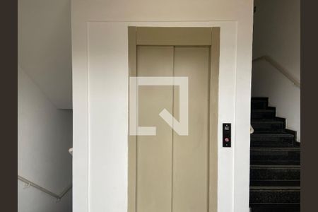 Apartamento à venda com 67m², 2 quartos e 1 vagaÁrea comum