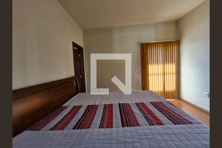 Casa à venda com 360m², 4 quartos e 5 vagasQuarto 