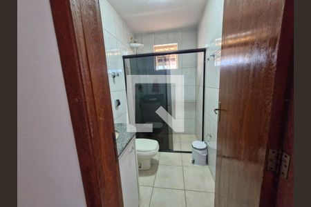 Casa à venda com 360m², 4 quartos e 5 vagasBanheiro 3