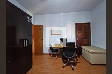 Casa à venda com 360m², 4 quartos e 5 vagasQuarto 2