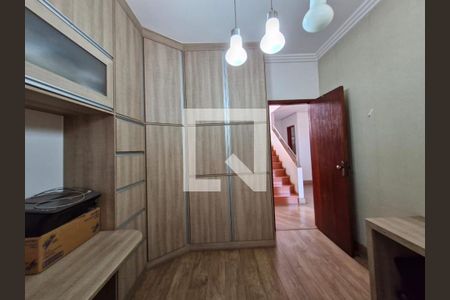 Casa à venda com 360m², 4 quartos e 5 vagasQuarto 4